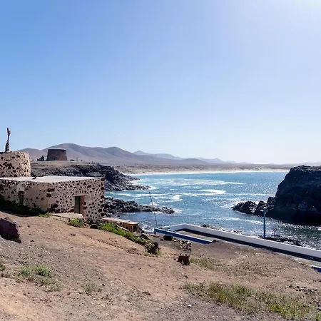 Mare Luxe Sea Views By Holidays Apartamento